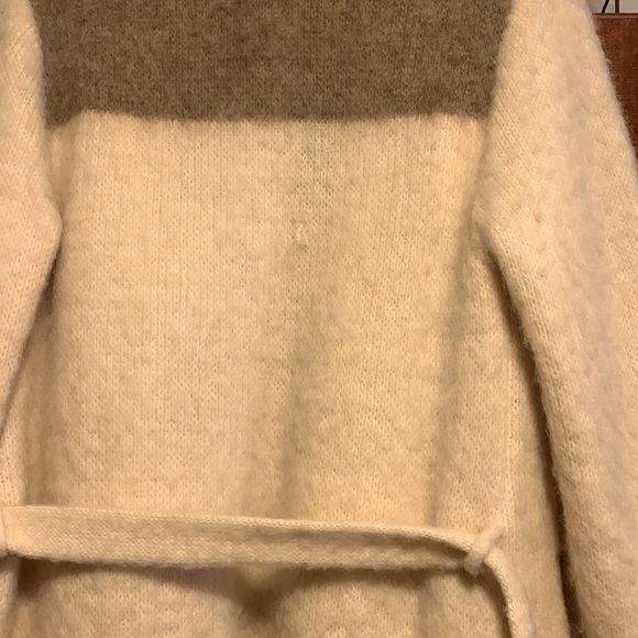 Pure wool Icelandic Coat - Picture 7 of 8